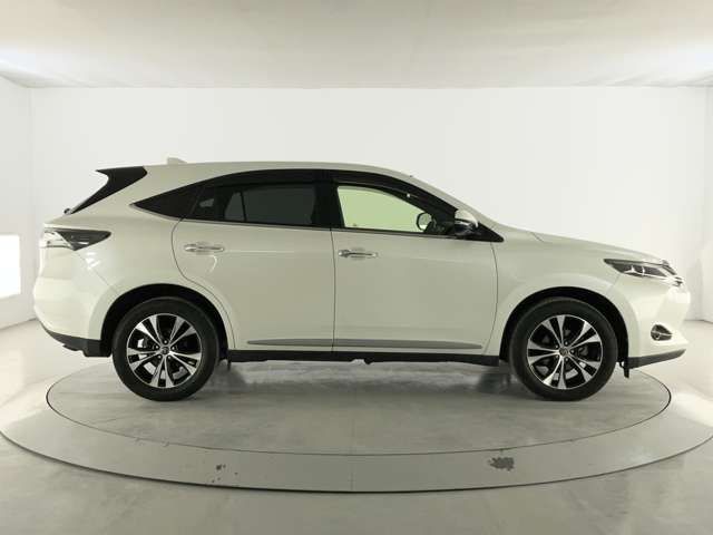 TOYOTA HARRIER 2WD 2015 Image 31