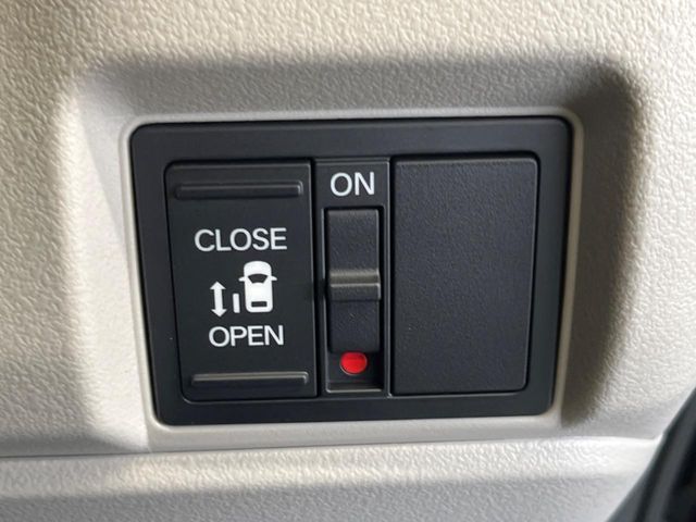 HONDA N BOX 2025 Image 31