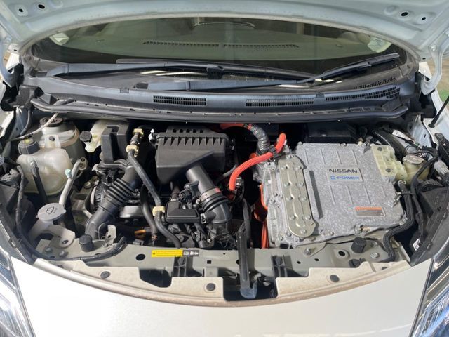 NISSAN NOTE 2018 Image 31