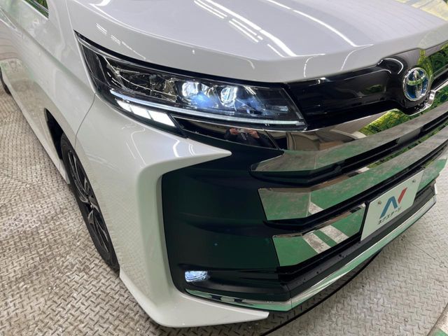 TOYOTA NOAH HYBRID 2022 Image 31