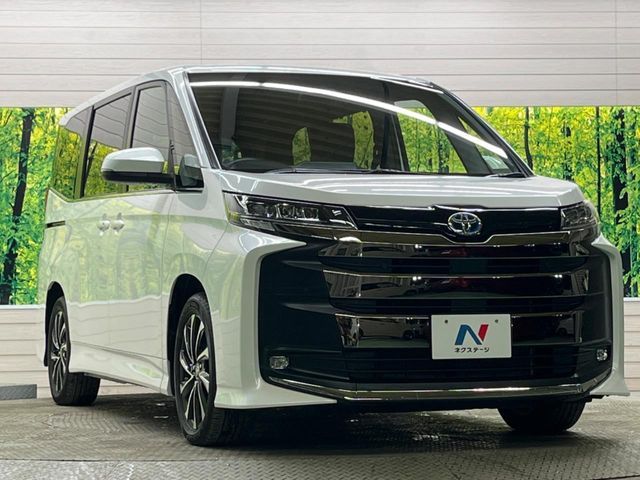 TOYOTA NOAH HYBRID 2022 Image 31