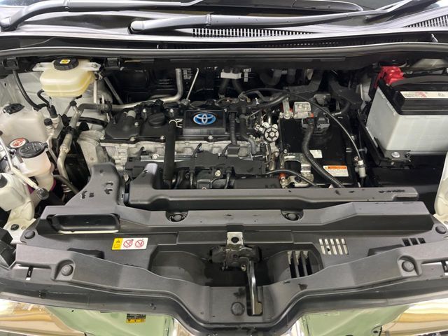 TOYOTA NOAH HYBRID 2022 Image 31