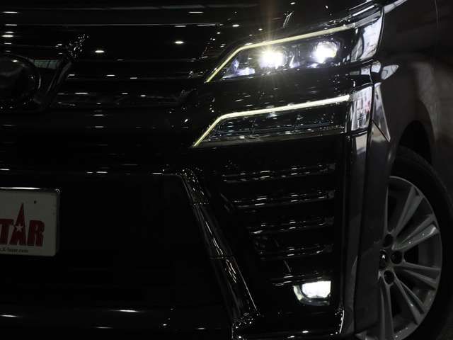TOYOTA VELLFIRE 2018 Image 31
