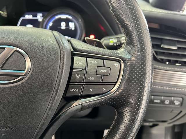 TOYOTA LEXUS LS500H 4WD 2018 Image 31