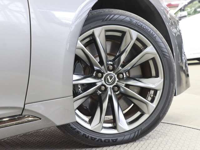 TOYOTA LEXUS LS500H 4WD 2018 Image 31