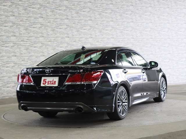 TOYOTA CROWN SEDAN 2013 Image 31