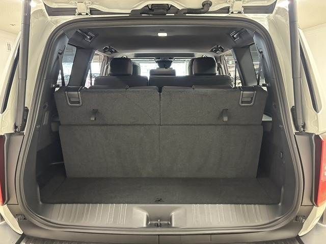 TOYOTA LANDCRUISER 250 2024 Image 31