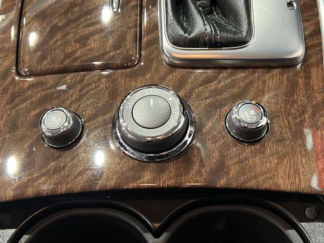 NISSAN FUGA 2018 Image 31