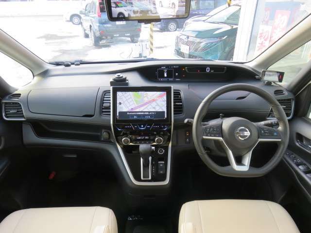 NISSAN SERENA  S-HYBRID 4WD 2018 Image 31