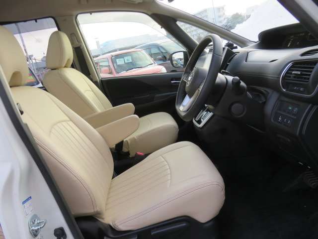 NISSAN SERENA  S-HYBRID 4WD 2018 Image 31