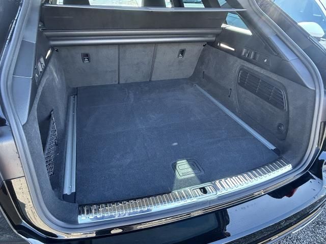 AUDI A6 AVANT 2021 Image 31