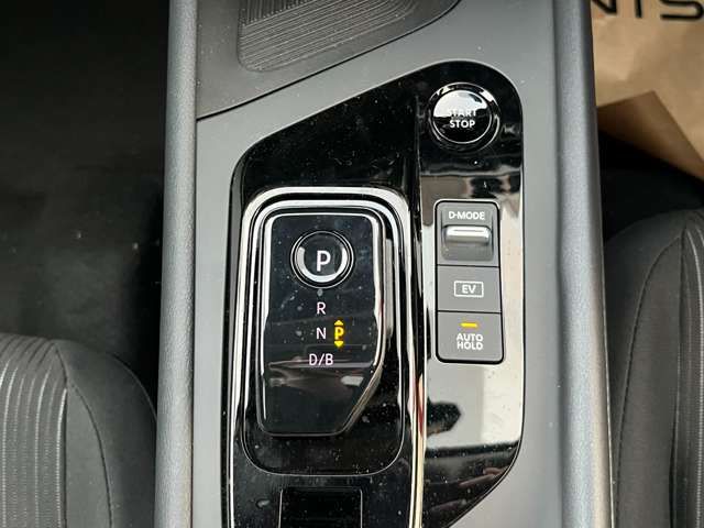 NISSAN NOTE 4WD 2025 Image 31