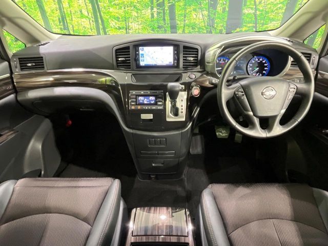 NISSAN ELGRAND  4WD 2017 Image 31