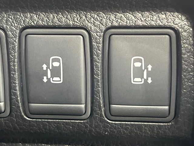 NISSAN ELGRAND  4WD 2017 Image 31