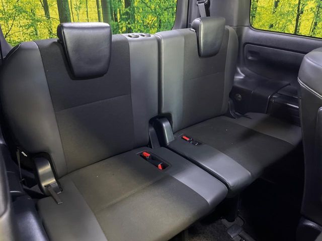 TOYOTA NOAH 2019 Image 31