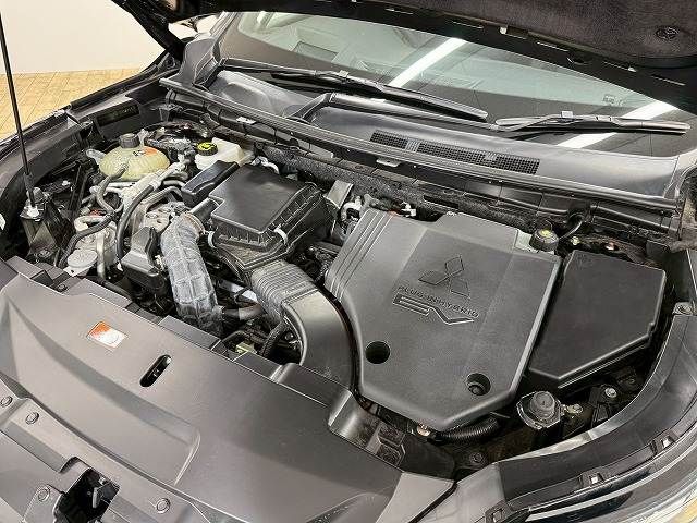 MITSUBISHI OUTLANDER PHEV 2022 Image 31