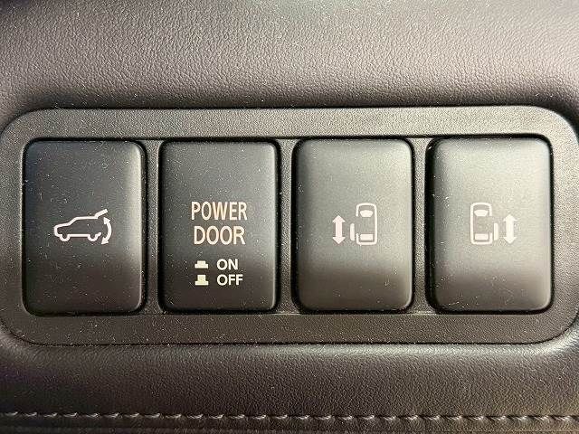 MITSUBISHI DELICA D:5 4WD 2022 Image 31