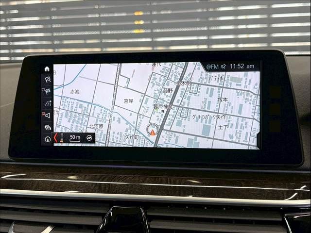 BMW 5SERIES SEDAN 2017 Image 31