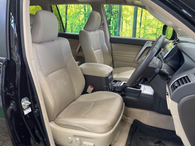 TOYOTA LANDCRUISER PRADO 2022 Image 31