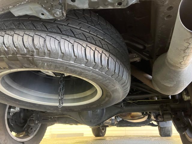 TOYOTA LANDCRUISER PRADO 2022 Image 31