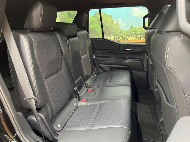 TOYOTA LANDCRUISER 250 2025 Image 31