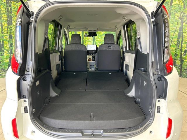 TOYOTA SIENTA HYBRID 2024 Image 31