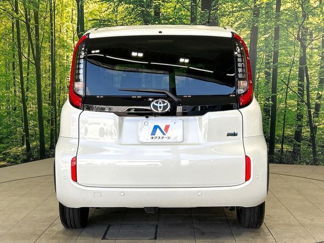 TOYOTA SIENTA HYBRID 2024 Image 31
