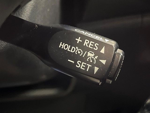 TOYOTA HARRIER 2WD 2017 Image 31