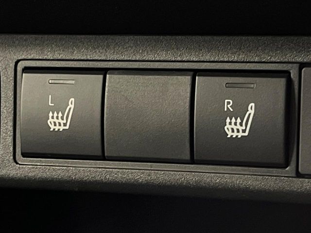 TOYOTA YARIS CROSS HYBRID 2025 Image 31