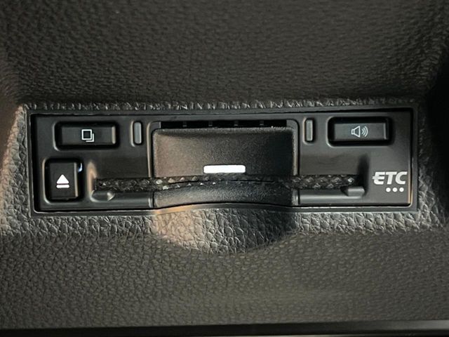 TOYOTA YARIS CROSS HYBRID 2025 Image 31