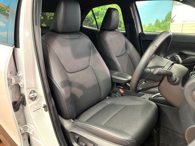 TOYOTA YARIS CROSS HYBRID 2025 Image 31