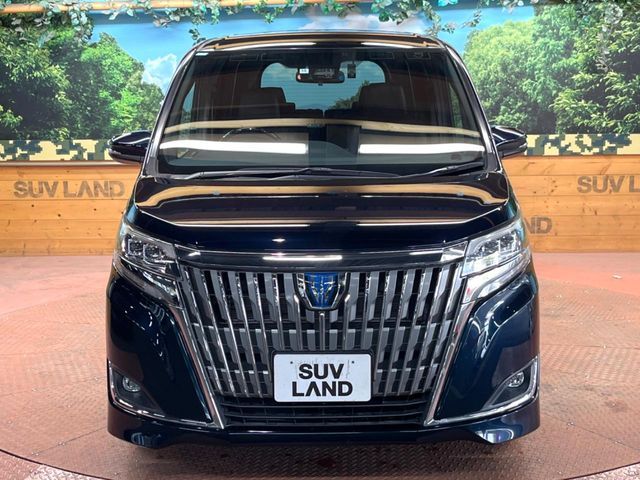 TOYOTA ESQUIRE HYBRID 2018 Image 31