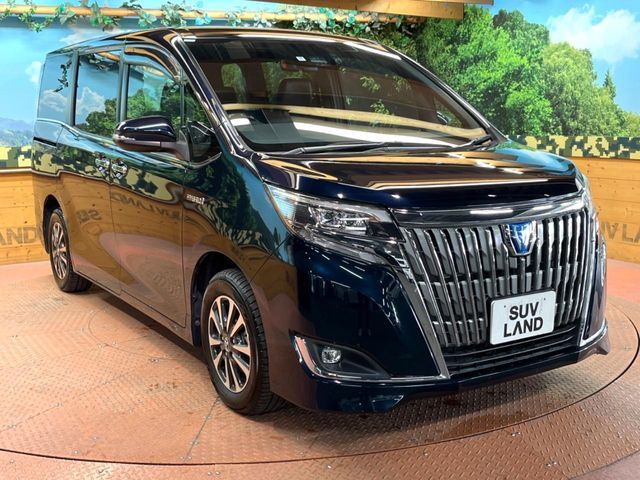 TOYOTA ESQUIRE HYBRID 2018 Image 31