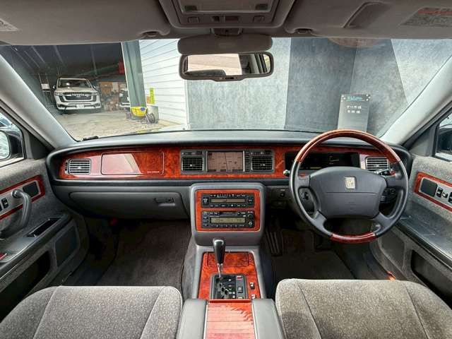 TOYOTA CENTURY 2004 Image 31