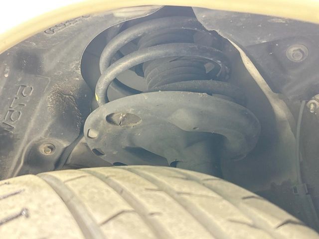 TOYOTA VOXY 2015 Image 31