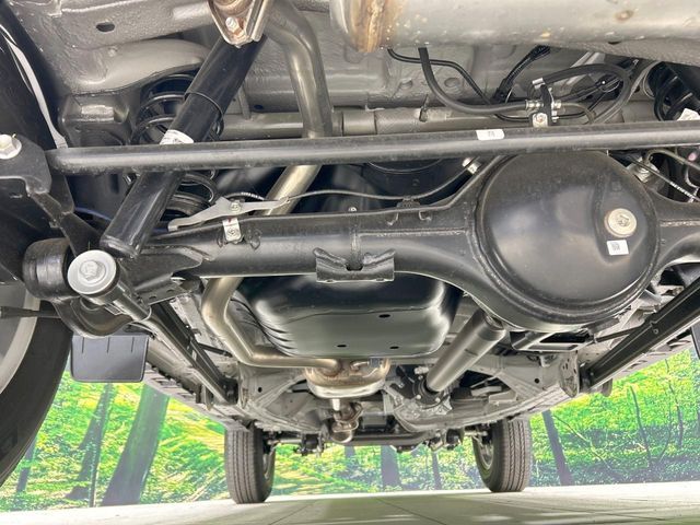 SUZUKI JIMNY NOMADE 2025 Image 31