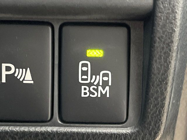 TOYOTA LEXUS IS300H 2014 Image 31