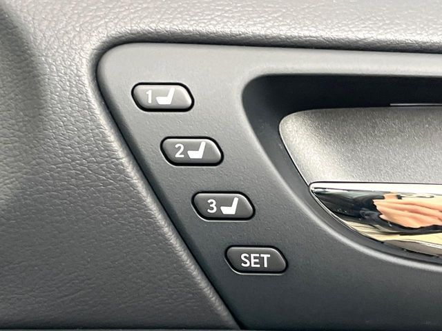 TOYOTA LEXUS IS300H 2014 Image 31