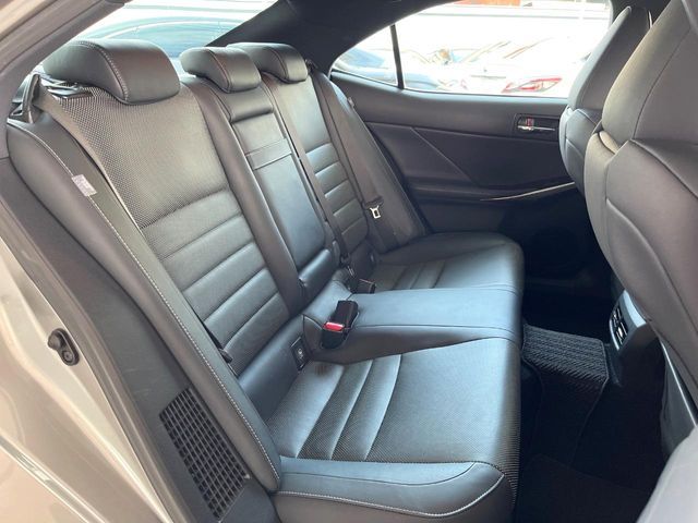 TOYOTA LEXUS IS300H 2014 Image 31