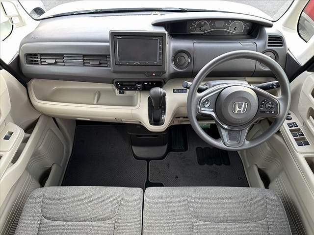 HONDA N BOX 2018 Image 31