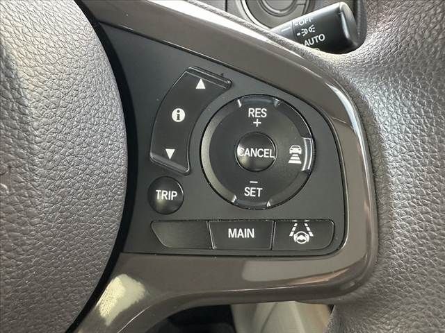 HONDA N BOX 2018 Image 31