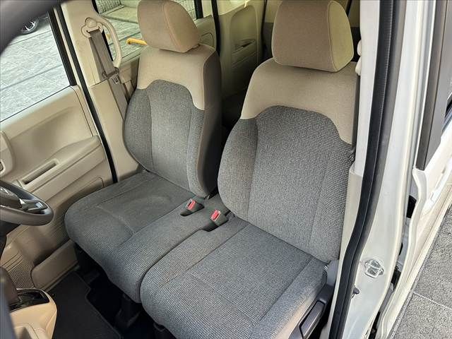 HONDA N BOX 2018 Image 31