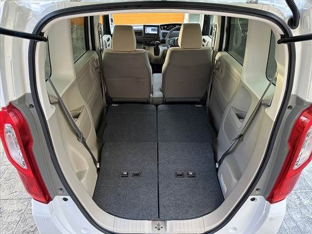 HONDA N BOX 2018 Image 31