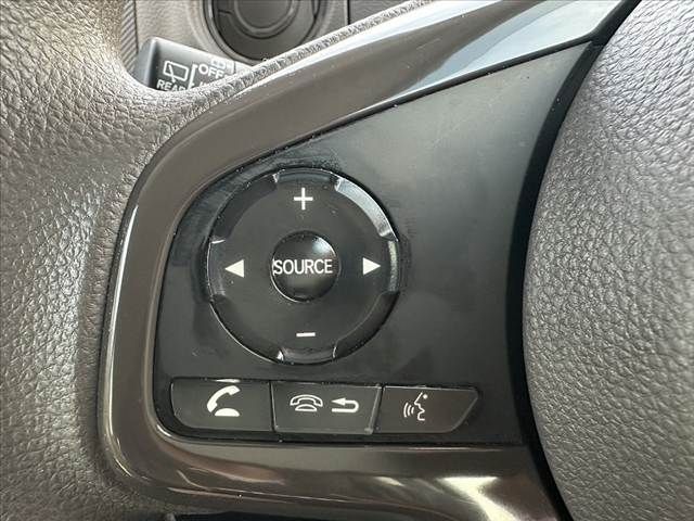 HONDA N BOX 2018 Image 31