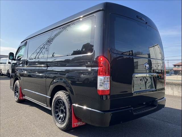 TOYOTA HIACE VAN 2WD 2024 Image 31