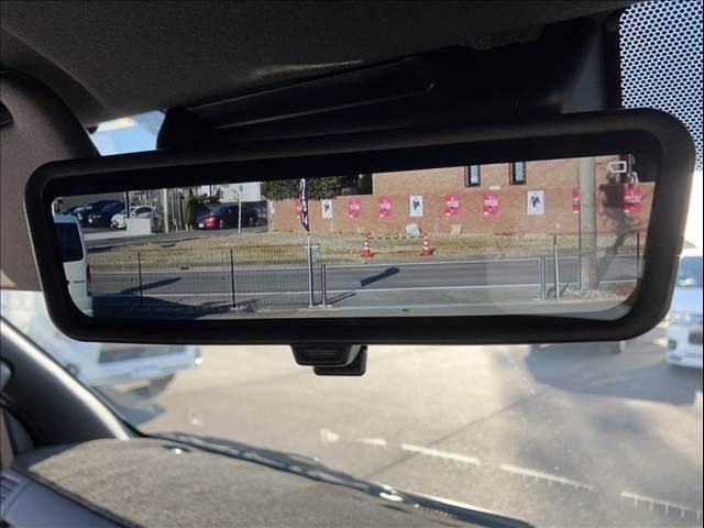 TOYOTA HIACE VAN 2WD 2024 Image 31