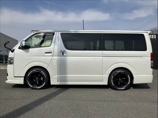 TOYOTA HIACE VAN 2WD 2024 Image 31