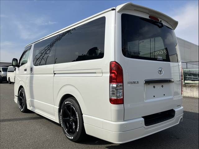 TOYOTA HIACE VAN 2WD 2024 Image 31