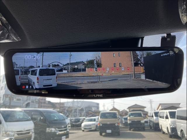 TOYOTA HIACE VAN 2WD 2024 Image 31