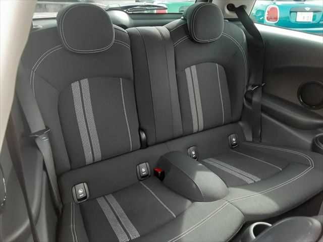 BMW MINI COOPER SD 2019 Image 31